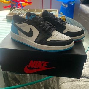 Jordan 1 Dark Powder Blue